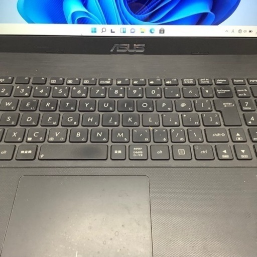 ノートパソコン　ASUS X551CA