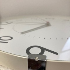 KEYUCA シンプルな掛け時計　ウォールクロックの画像