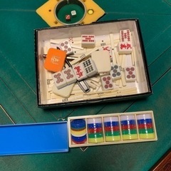 （決まりました）自動麻雀卓（専用牌4セット込みの画像