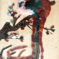 貴石画 宝石画 尾長鶏 天然石 カラーストーン パワーストーン 壁飾り 壁掛け インテリア オブジェ 額装 51.5×60.5×4.8㎝の画像