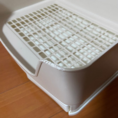 うさぎ用トイレ と 牧草ボックス のセットの画像