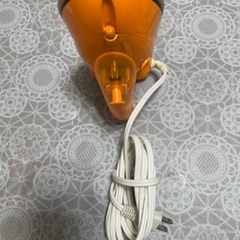 小型スチームアイロン