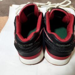 【再再再値下げ！】Reebok CLASSIC LX-8500  ２５．０ｃｍ　２回履いた中古品の画像
