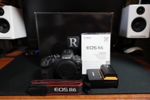 中古美品　ミラーレス一眼　Canon EOS R6ボディ