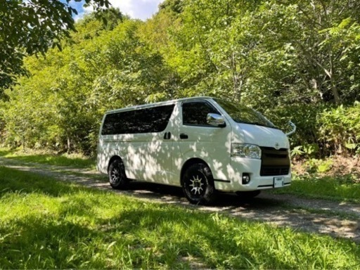 ハイエース　16インチホイール　マッドヴァンス06