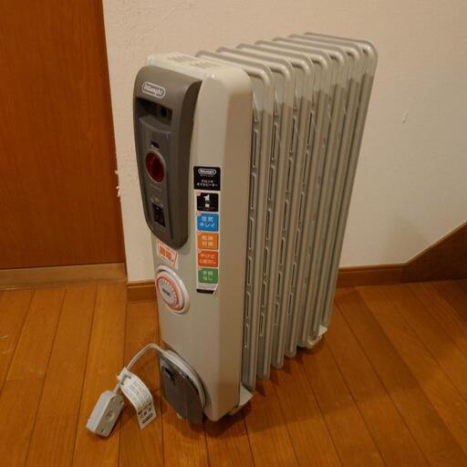 ボトルコーヒー付き❗デロンギオイルヒーター　H770812EFSN-GY