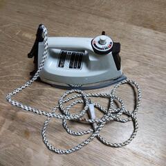 投稿番号740  スチームアイロン