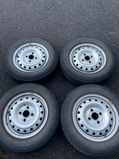 スタッドレスタイヤ145／80R13軽車