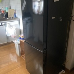 冷蔵庫　2018年製　こちら購入者決まりましたの画像