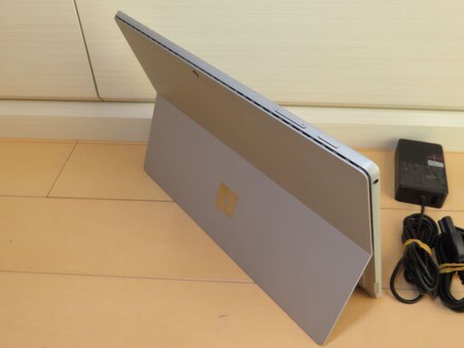 JC0141 マイクロソフト Surface Pro5 1807 SIM搭載 第7世代 office2019