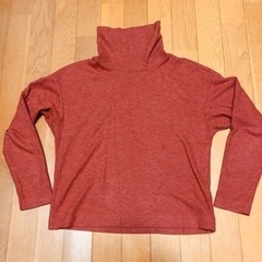 ユニクロヒートテックS タートルネック