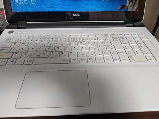 白NEC 高速SSD240G搭載 メモリ4G CD/DVD/読み書き 薄型スリムモデル 大