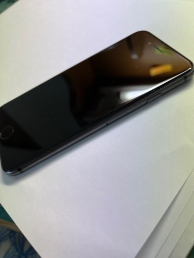 iPhone 8 Space Gray 64 GB 本体のみ美品❗️