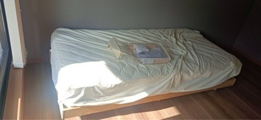 ✨早割有り✨激安価格✨使用回数1度のみ✨定価五万ちょっと✨シングルベッド