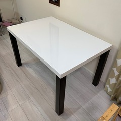 ダイニングテーブル（値下げ）