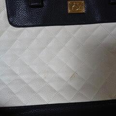 ピンキー&ダイアン バックの画像