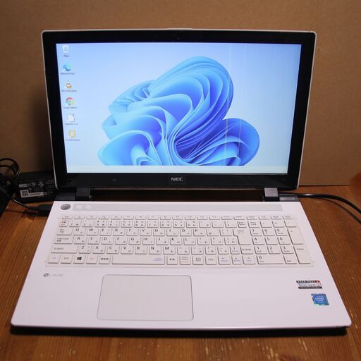 【訳あり・Windows11お試し】ノートパソコンNEC LaVie(PC-GN17CJSA7)