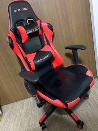 【受渡し予定者決まりました】ゲーミングチェア　GTレーシング　赤