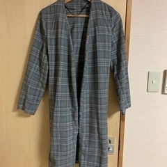 GU S サイズ　春秋用　チェック柄コート