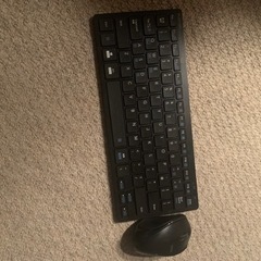 未使用品　ワイヤレスキーボード　マウス