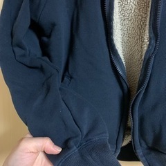 UNIQLO  パーカー　ジャケット　小柄の方や子供用の画像