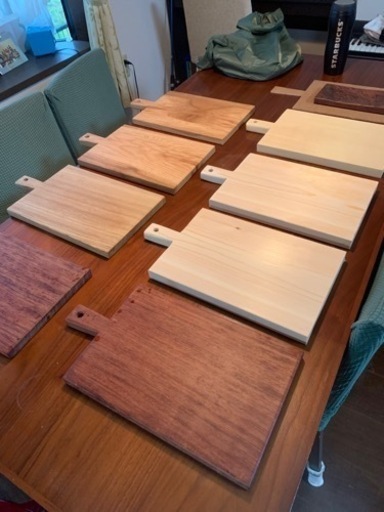 まな板、カッテングボード制作します。