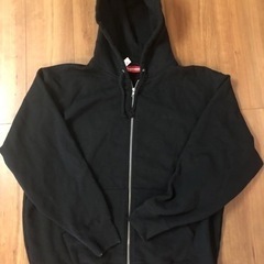 Supreme パーカーの画像