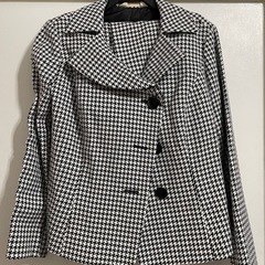 入学式•卒業式向け　レディース　スーツの画像
