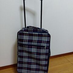 スーツケース