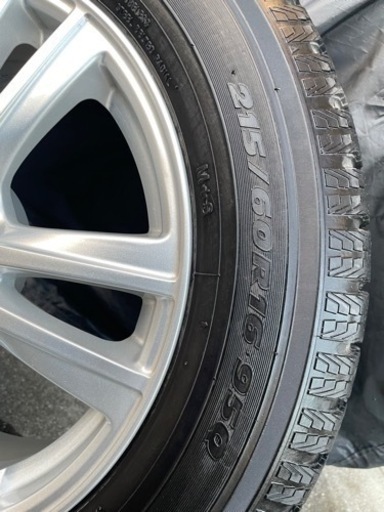 TOYO GARIT G5 215/60/16 スタッドレス　バリ山