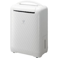 除湿機　定価約30000円