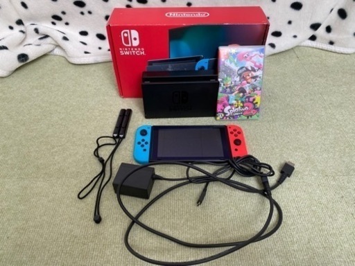 任天堂Switch 充電長持ちタイプとスプラトゥーン2セット