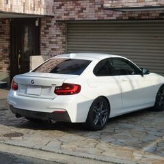検査5年3月M235i M2仕様/326PSターボ/REMUSマフラー/レーンディバーチャー/デイライト/HDDナビ/Bluetoothオーディオ/バックカメラ/ミラーETCの画像