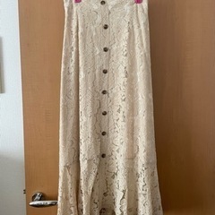 レーススカート