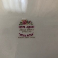 ★ROYAL ALBERT  ロイヤルアルバート モスローズのプレートの画像