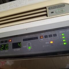 大きめファンヒーターの画像