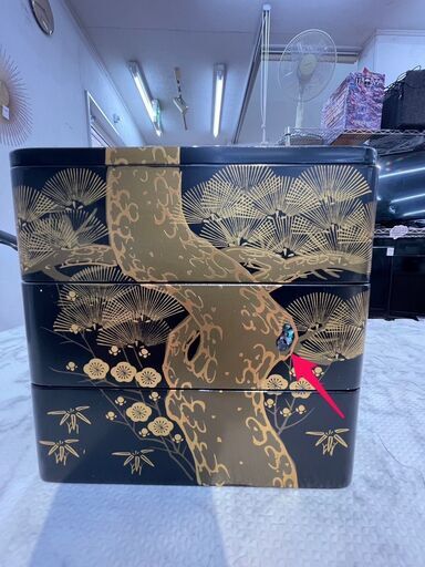 ▼値下げ▼3段重 木製本漆 本物 貝象嵌細工 沈金細工 店舗販売 南区花畑