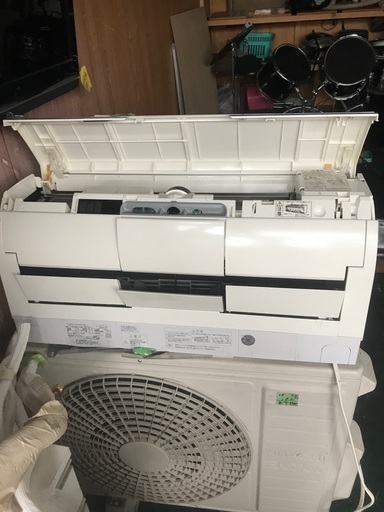 2018 hitachi  18 畳- 無料のエアコン設置