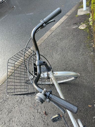 自転車　No.622　シルバー　26インチ　シティサイクル　ママチャリ　【リサイクルショップどりーむ鹿大前店】
