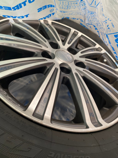 ホイール付きスタッドレス四本セット一万円