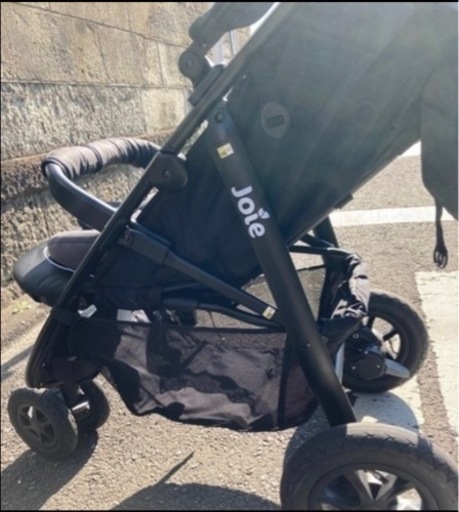 【お譲り先決定！定価約3万円】joie ライトトラックスエア 3輪ベビーカー＆joie ジェム ベビーシート