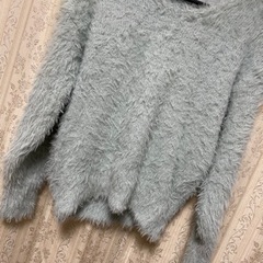 ミントグリーン ふわふわニット Mサイズの画像