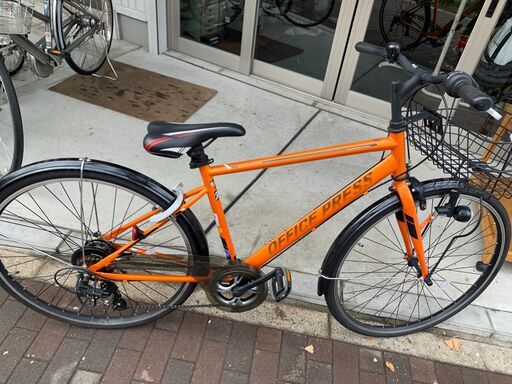 中古自転車　美品　街乗り通勤用自転車　２０２２年３月新車購入自転車