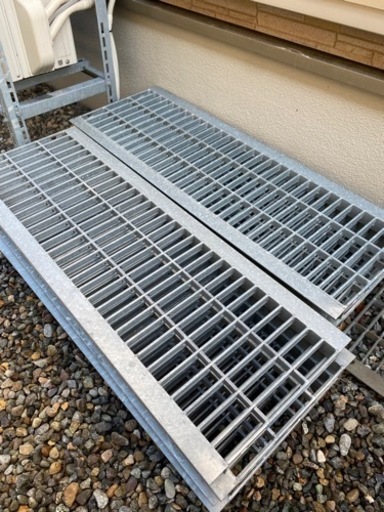 グレーチング 中古 11枚（取引中）