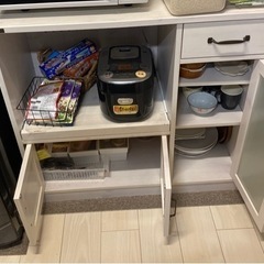 決まりました食器棚の画像
