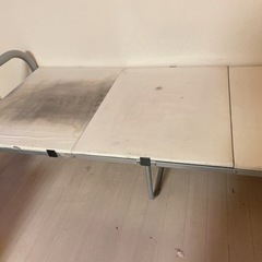 シングルベッド　骨組みの画像