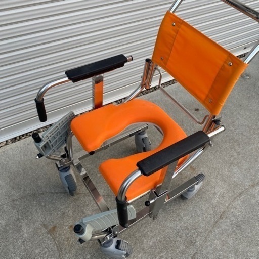 シャワーキャリー　　福祉用具