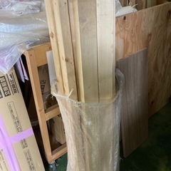 廃材ロス DIY ツーバイフォー材端材12本あります