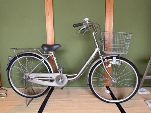 【新品未使用】自転車24インチ　室内保管です