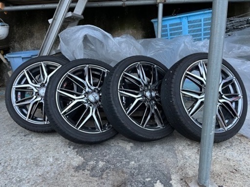 軽四ホイールタイヤ